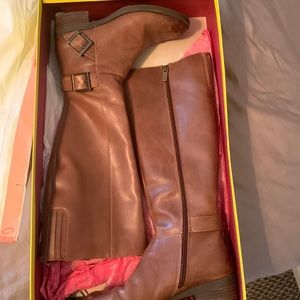 Kenneth Cole reaction riding boots